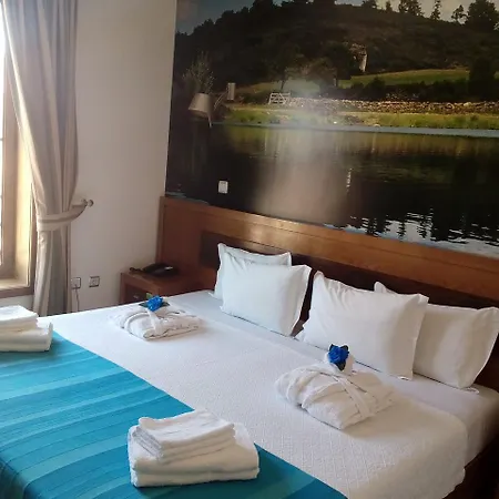 Rural Sra De Pereiras Hotel Vimioso
